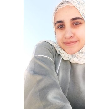 أسماء شاهين