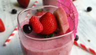 طريقة صنع كوكتيل اللبن بالموز و الفراولة