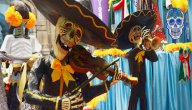 مهرجان يوم الموتى: الزمان والمكان والفعاليات مهرجان يوم الموتى: الزمان والمكان والفعاليات