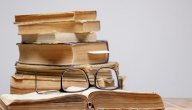 قصيدة قصيرة عن اللغة العربية قصيدة قصيرة عن اللغة العربية