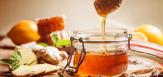 فوائد وضع العسل على السرة