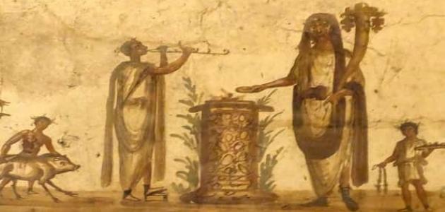 من-هم-الوثنييون/