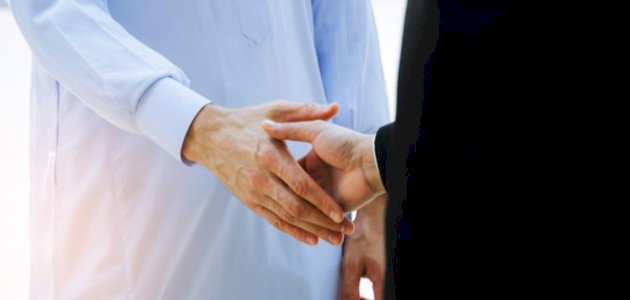 حكم التعزية بقول: أحسن الله عزاءكم