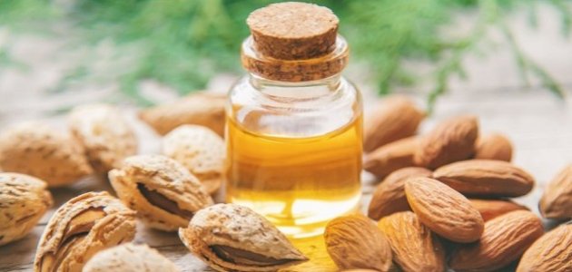 أبرز فوائد زيت اللوز المر للوجه وطرق استخدامه